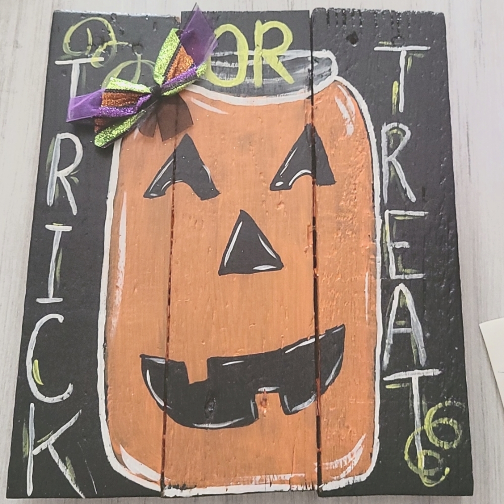 Wooden trick or treat sign